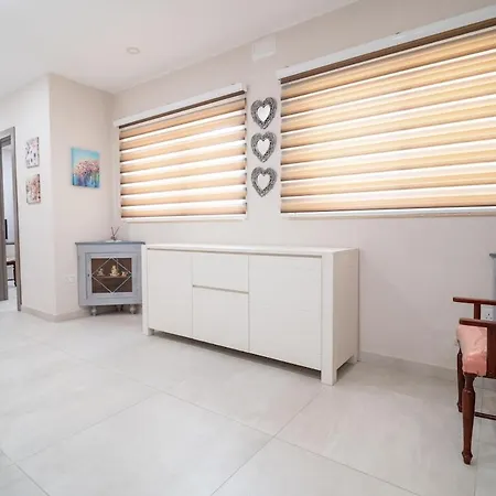 דירה 4br With Wifi, Ac And Comfy Beds By 360 Estates