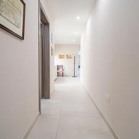4br With Wifi, Ac And Comfy Beds By 360 Estates Għajnsielem