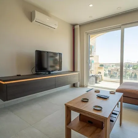 4br With Wifi, Ac And Comfy Beds By 360 Estates * Għajnsielem