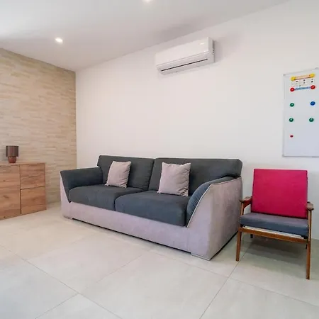 4br With Wifi, Ac And Comfy Beds By 360 Estates Apartamento Għajnsielem