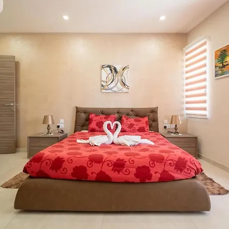4br With Wifi, Ac And Comfy Beds By 360 Estates 아파트 Għajnsielem