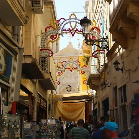 Apartamento 4br With Wifi, Ac And Comfy Beds By 360 Estates Għajnsielem